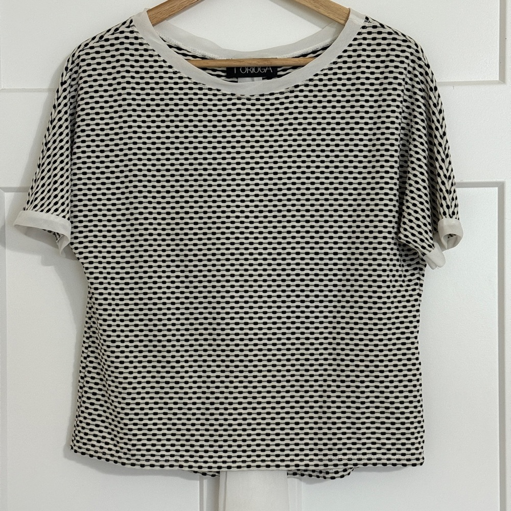 Tortuga Black and White Short Sleeve blouse